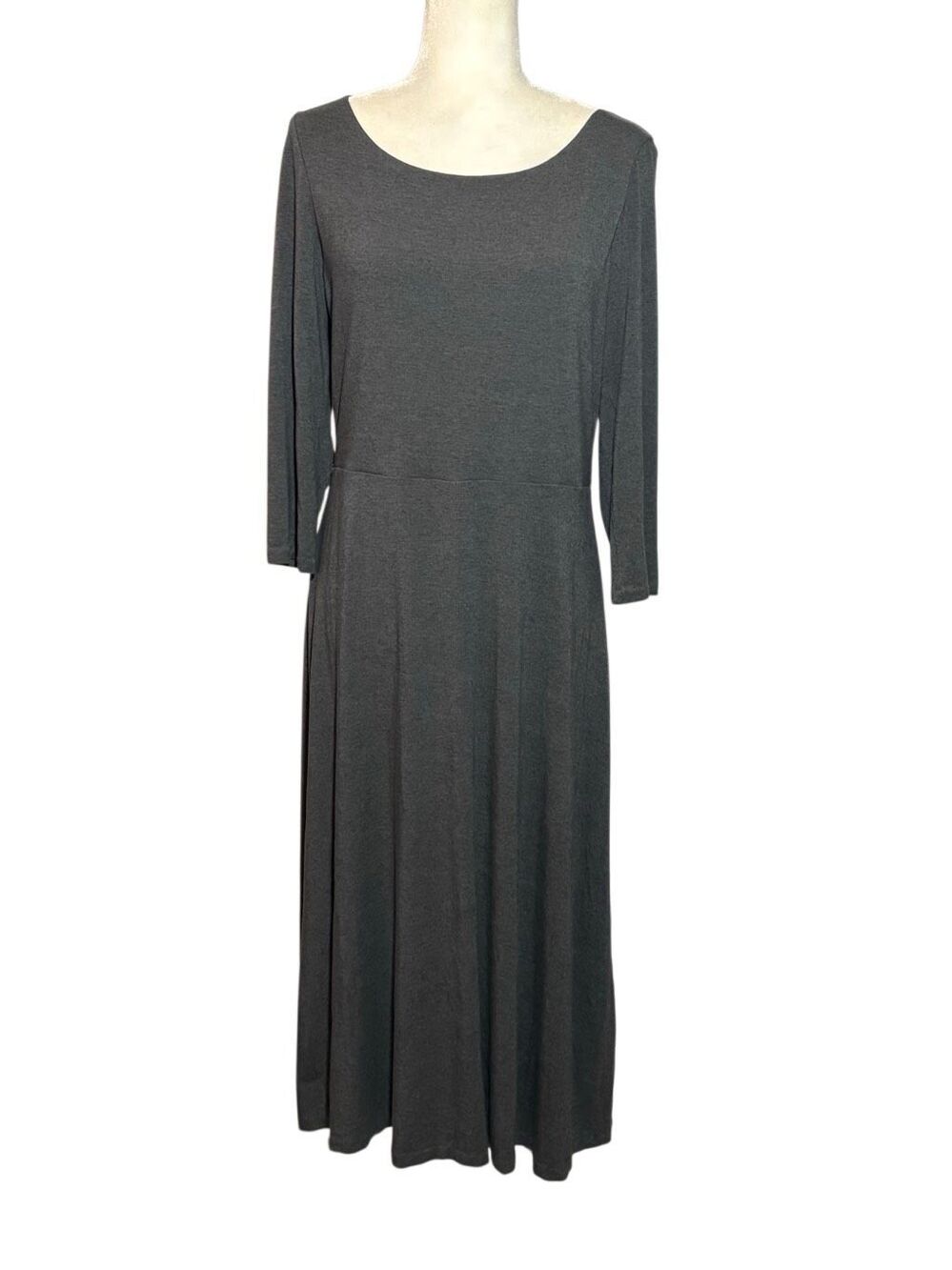 Talbots charcoal gray soft jersey knit 3/4 sleeve scoop neck dress - M